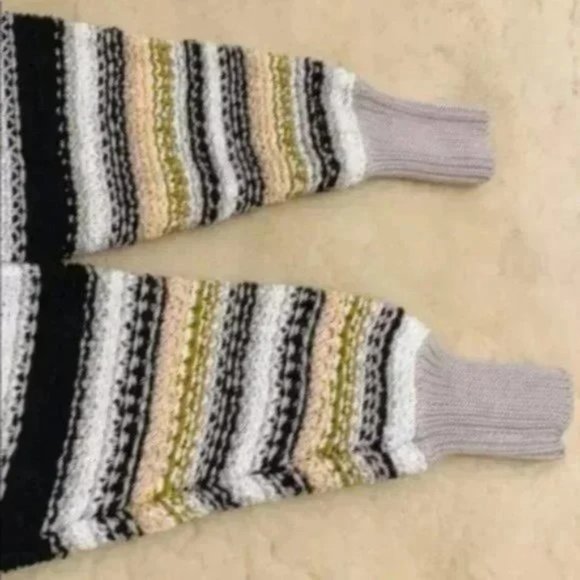 Free People Show Me Love Pullover. XS,S - Picture 11 of 13